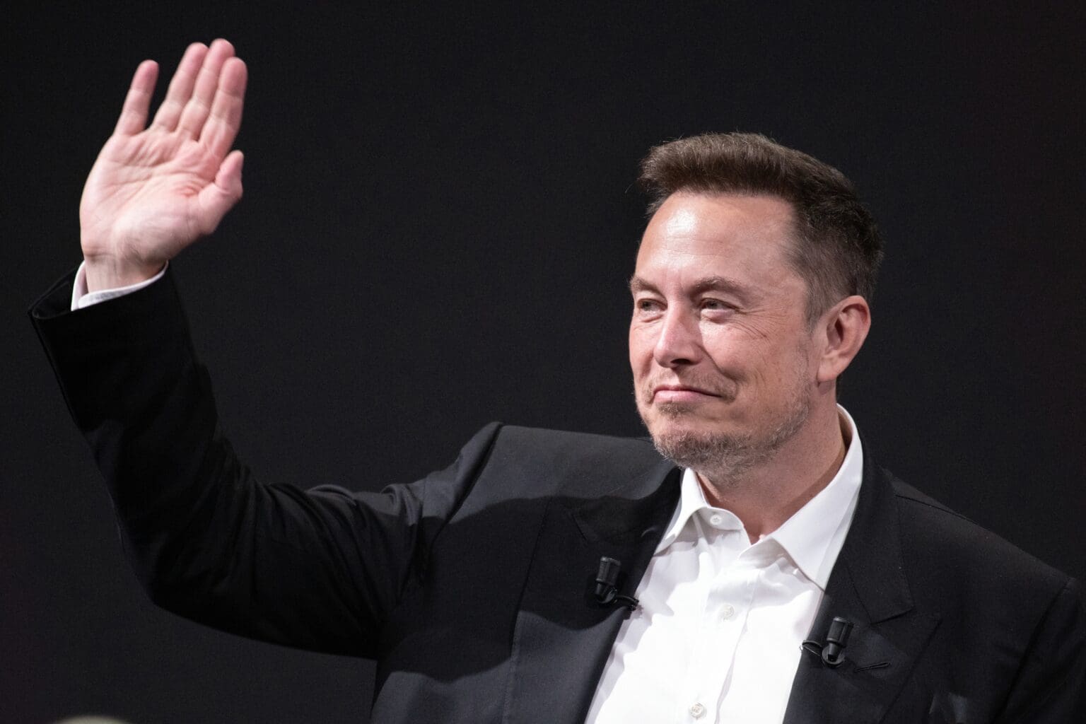 Elon Musk slibuje AGI v roce 2026. Odborníci si klepou na čelo