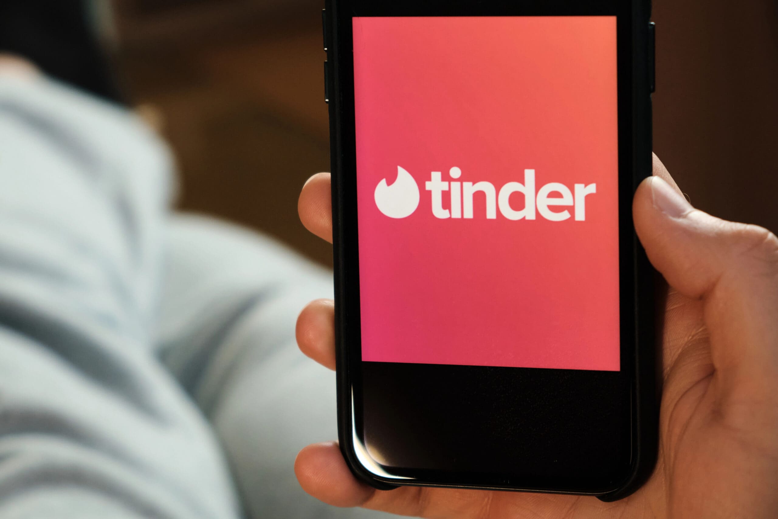 Zabanovali vás na Tinderu? Tato metoda vám může účet vrátit
