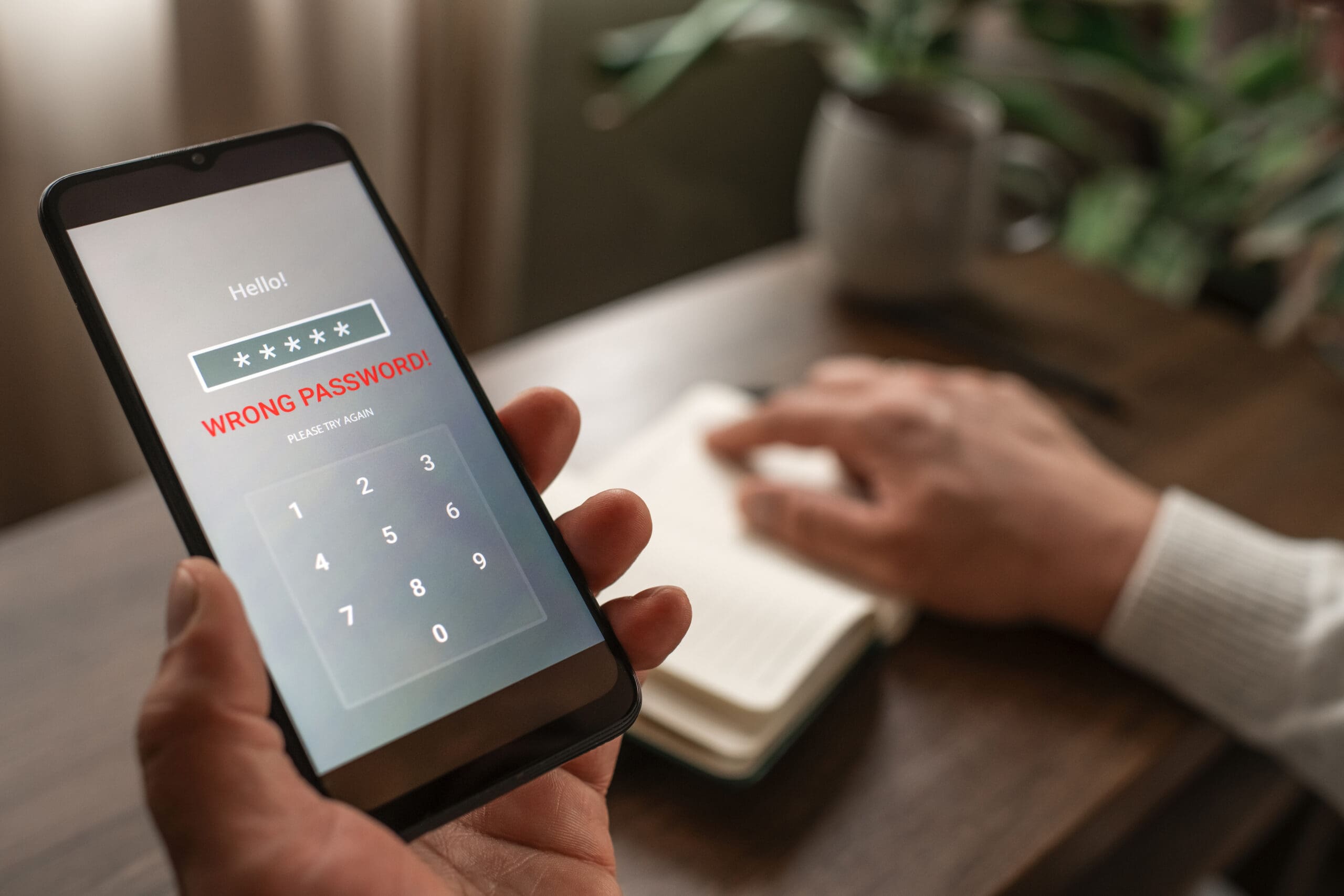 Zablokovaný mobil? Tyto tipy vám pomohou dostat se zpět bez ztráty dat