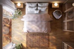 Tajemství klidného spánku: Postel mimo dveře i okno, radí feng-šuej