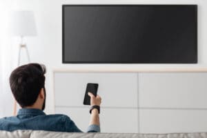 Kupujete si obří televizi? Možná právě děláte nejdražší chybu ve vašem životě