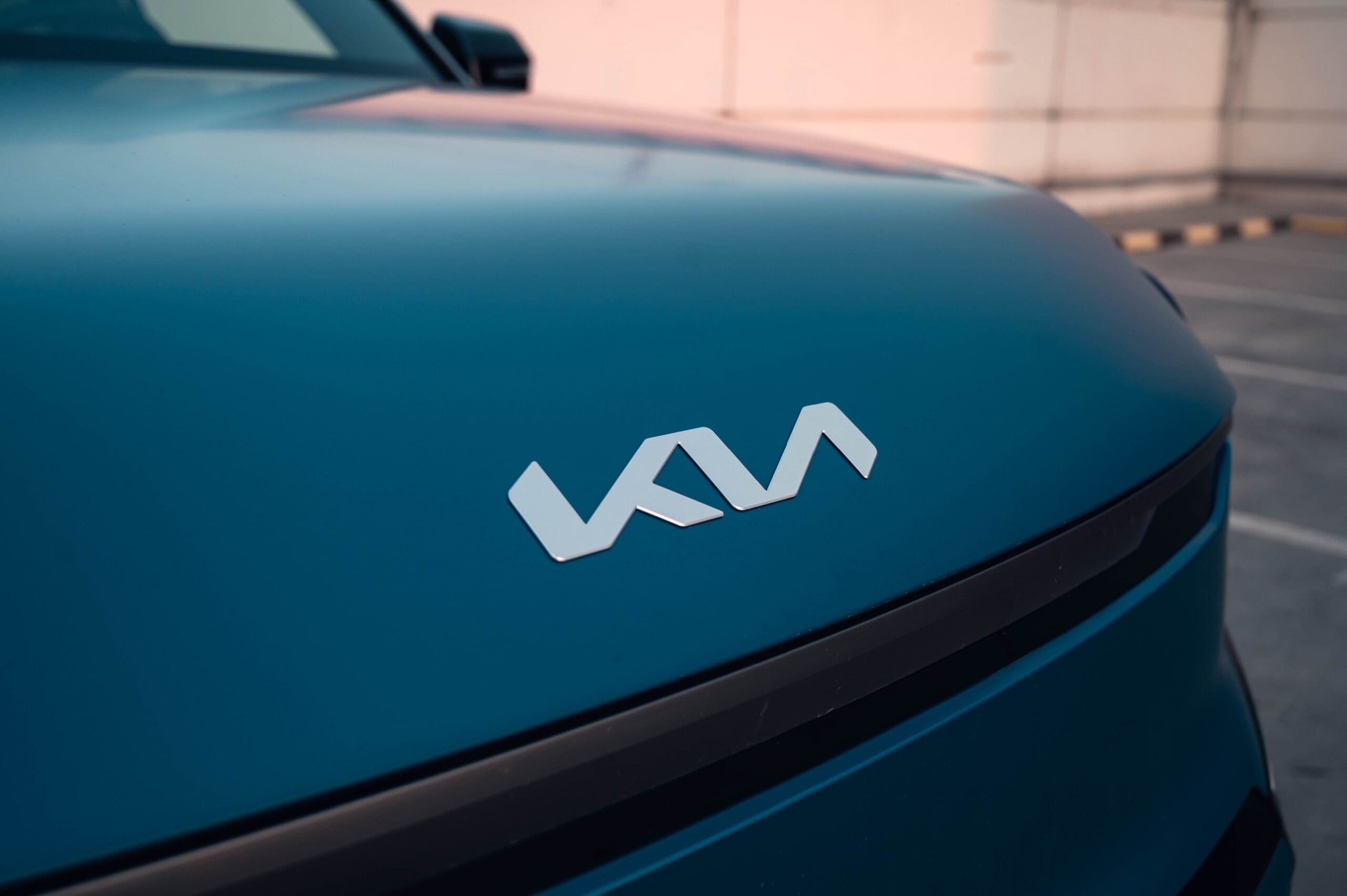 Chcete elektromobil pod 700 tisíc? Kia vám ukáže, kde jste dosud zbytečně přepláceli