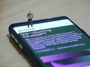 Reklama v AI: Nová éra monetizace a hrozba pro soukromí