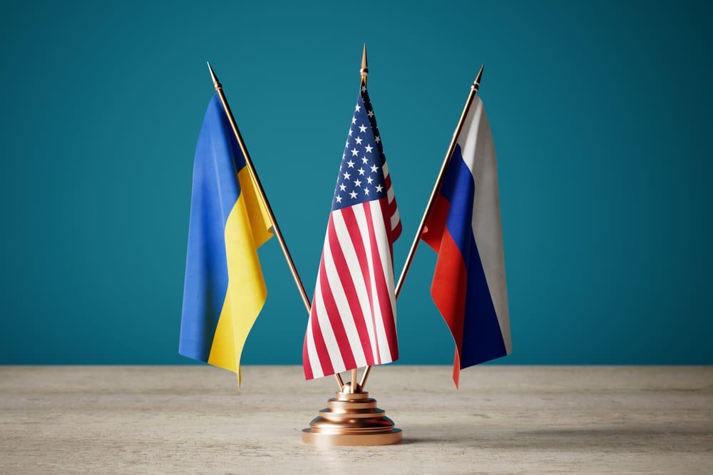 Tisíc civilistů v krytech bez ochrany. Trump po hádce se Zelenským nechal diplomaty napospas