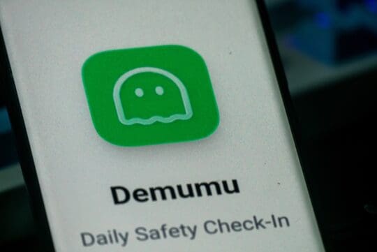 Aplikace, která hlídá, jestli jste neumřeli. V Číně je hitem, postupně se dostává i do Evropy