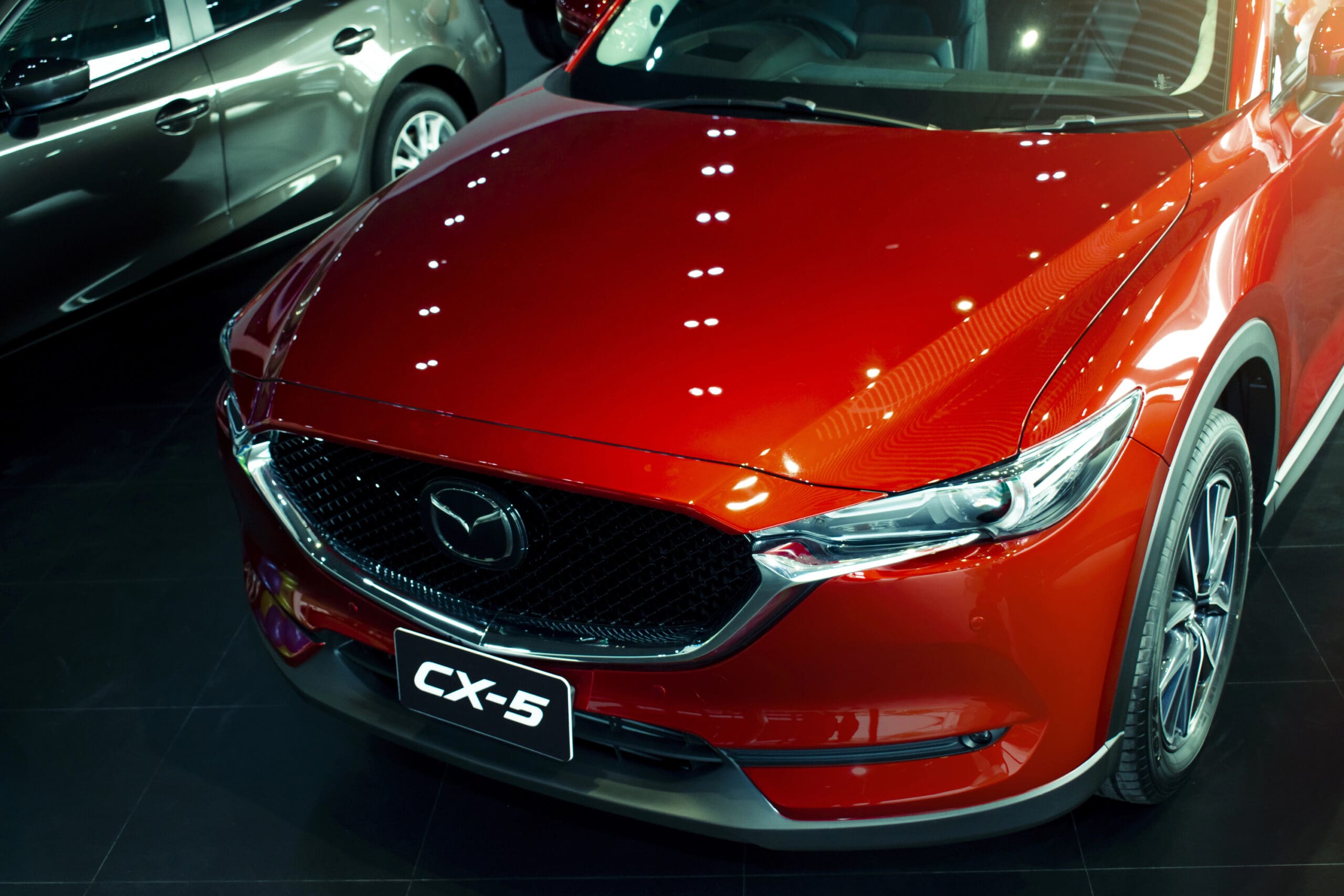 Z Hirošimy s úctou k řidiči: Mazda CX-5 2026 spojuje staré dobré s novým světem