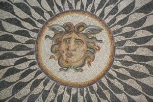 Detektivní objev v Rutlandu. Jediný detail na mozaice přepsal znalosti o literární elitě antické Británie