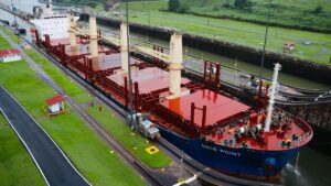 Panamský průplav zažívá nečekaný nápor, kvůli napětí na Blízkém východě vzrostl tranzit o 10 procent