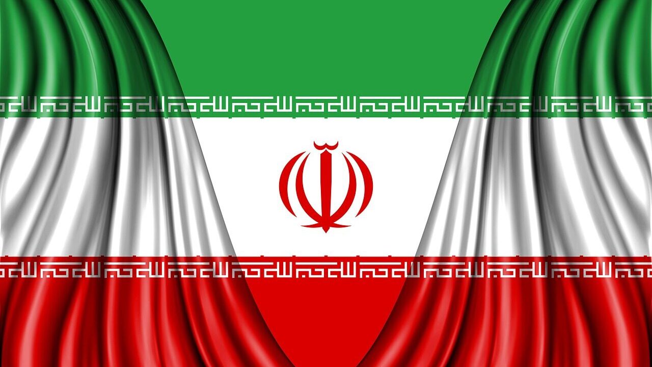 Pouze 41 % Íránců šlo v roce 2024 k parlamentním volbám. Proč se Íránci od voleb odvracejí