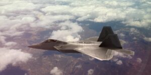 Čínská výroba stíhaček ohrožuje vzdušnou nadvládu USA: F-35 bez dostatečného počtu jednotek nestačí