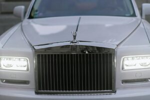 Šílený rozmar miliardáře: Rolls-Royce vyvinul unikátní laser jen kvůli jedné objednávce