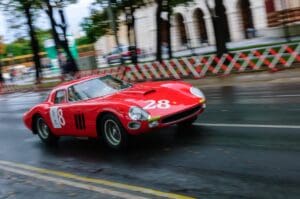 Zapomeňte na šaty i hostinu, na Leclercovu svatbu se bude vzpomínat kvůli jedné červené hlavě