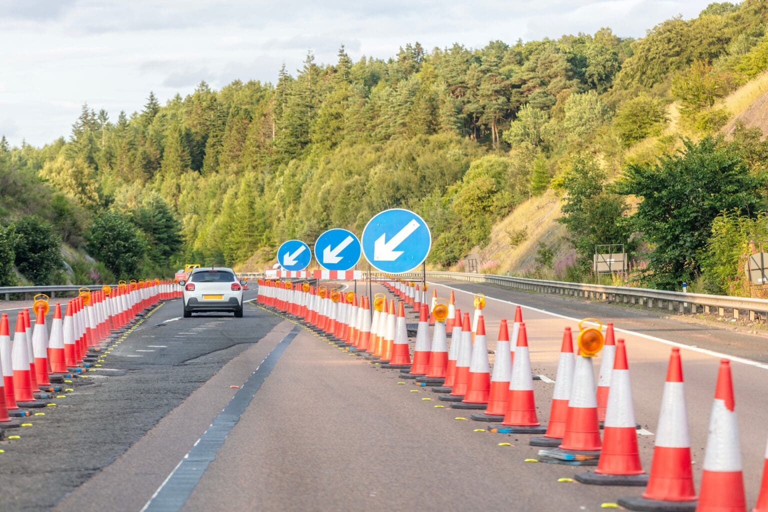 Nejsme zvyklí vídat samočinné dopravní kužely. V Číně se již testují
