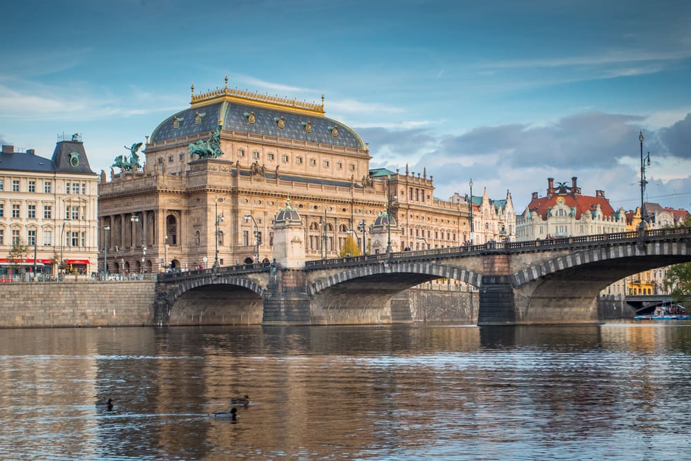 KVÍZ: Poznáte slavné stavby socialismu? Tenhle test prověří každého pamětníka