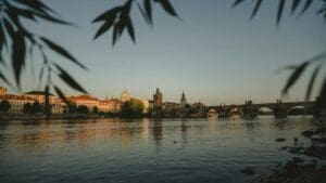 Studená fronta dnes přinese do Česka déšť a ochlazení