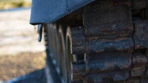 Vozidlo z 50. let se na Ukrajině stává nepostradatelnou zbraní: M113 poráží drony, rakety i umělou inteligenci