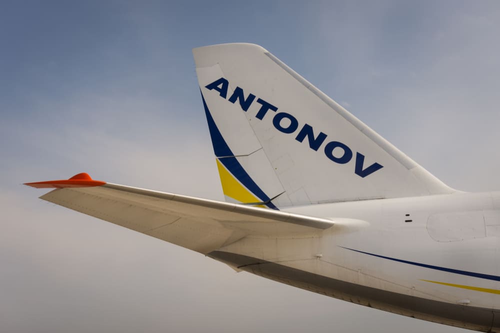 Ukrajina nasazuje sovětský letoun An-28 jako platformu pro vypouštění stíhacích dronů