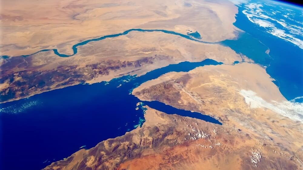 Egypt odhaluje neuvěřitelnou stavbu: Chrám obklopený posvátnou vodou