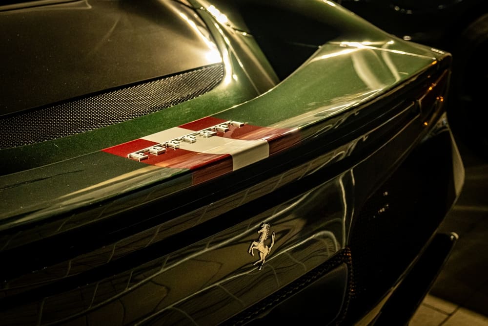 Zapomeňte na tablety: Ferrari Luce vrací fyzická tlačítka do hry