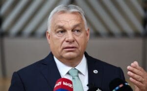 Viktor Orbán má podporu Trumpa i Putina. Maďarské parlamentní volby ale možná přinesou převrat