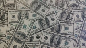 USA ukončily ofenzivu proti Íránu po 40 dnech, náklady přesáhly 280 miliard dolarů bez splnění cílů