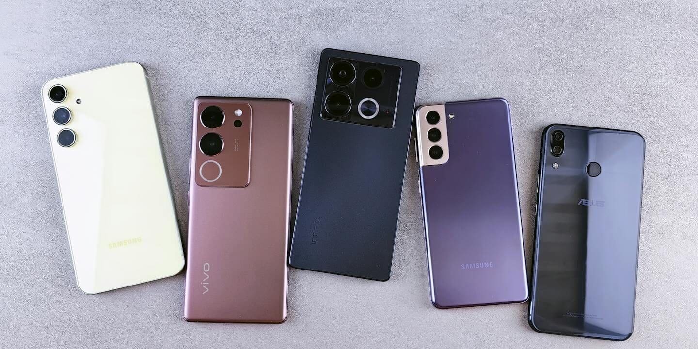Velký test mobilů do 8 000 Kč: Samsung vyhrál odolností, Xiaomi foťákem, Motorola ale pohořela