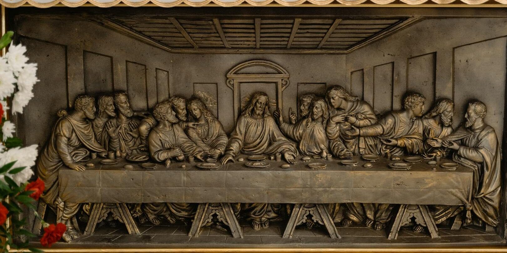 Genetika v patách renesančního mistra: Odborníci zkoumají hrobku rodiny da Vinci