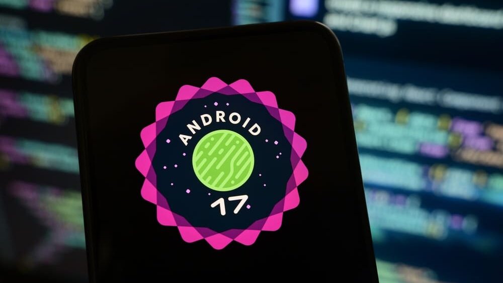 Co znamená písmeno N na displeji mobilu a jak ovlivňuje výdrž vaší baterie