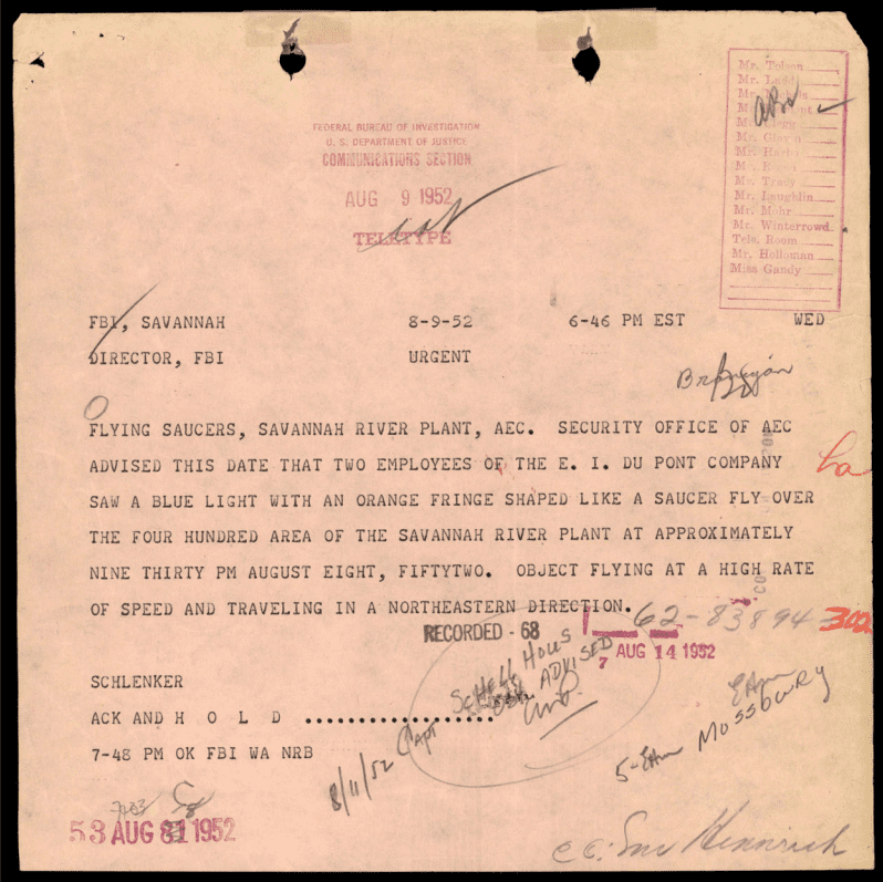 Jeden z vydaných dokumentů UAP, 8.5.2026 (65_HS1-834228961_62-HQ-83894_Sekce_7)