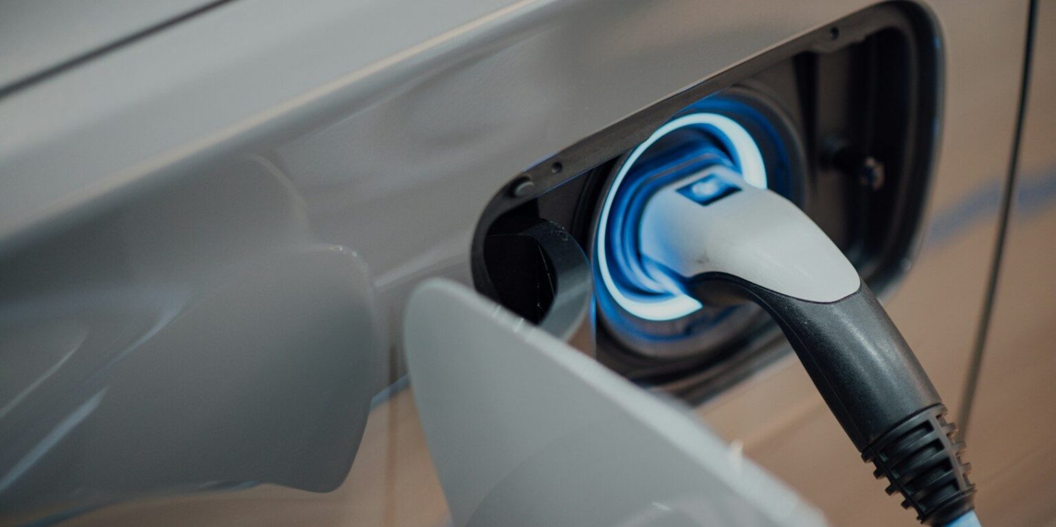 Evropa diktuje tempo: Naše elektromobily jsou dál než ty v Americe