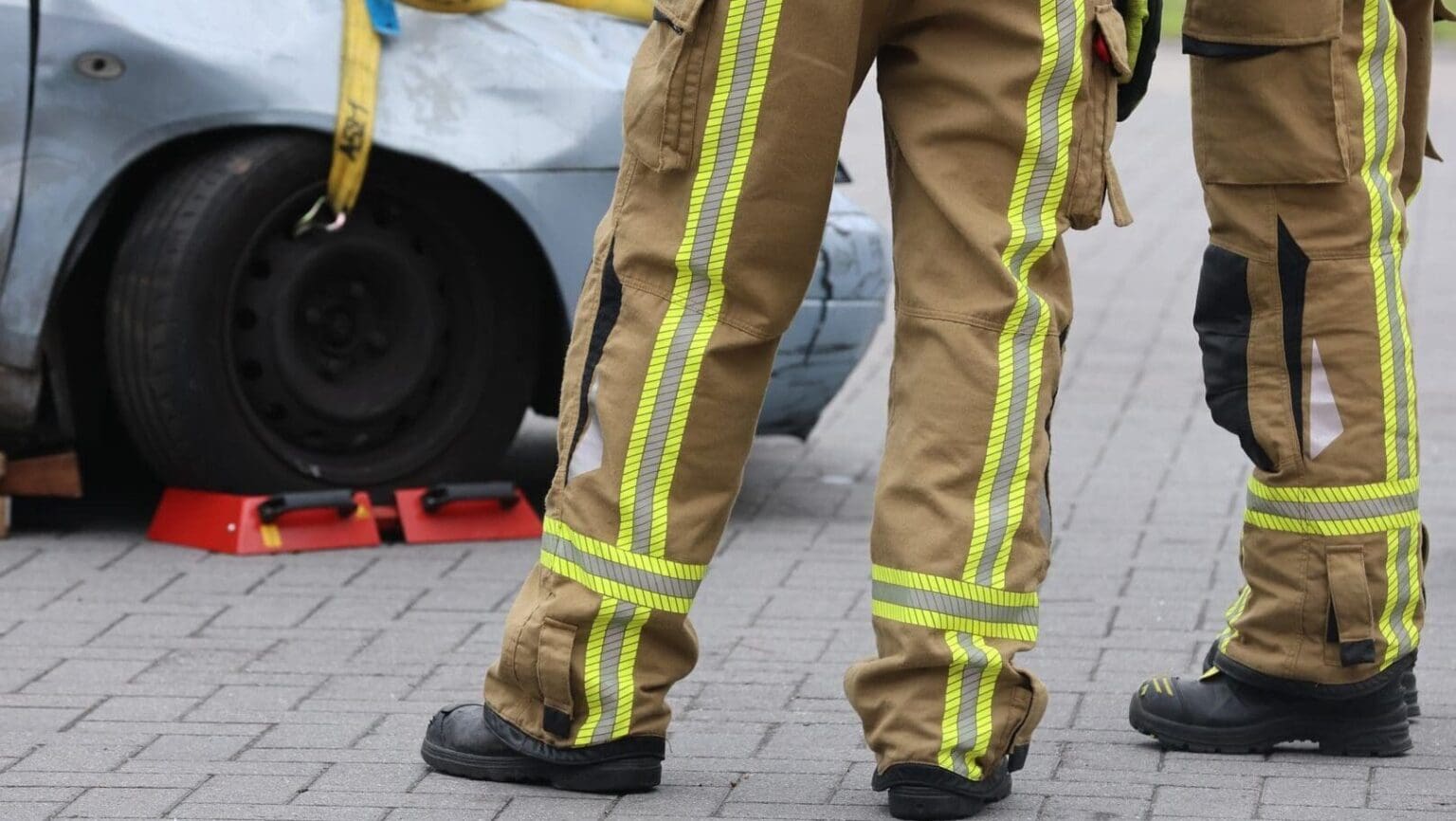 Češi bourají na konci obytných zón kvůli neznalosti pravidel. Jak je to s předností v jízdě