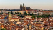 Nová vláda přepisuje finanční plán Česka. Evropě musela ukázat nové priority
