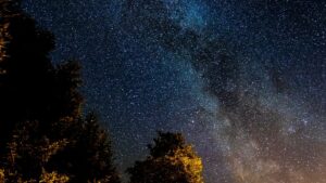 60 milionů hvězd za 26 hodin: Unikátní snímek odhalí planety, které ještě nevidíme