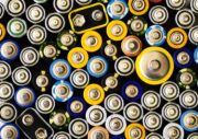 Energie bez chemie. Kvantový trik ze zámoří může úplně změnit naše baterie
