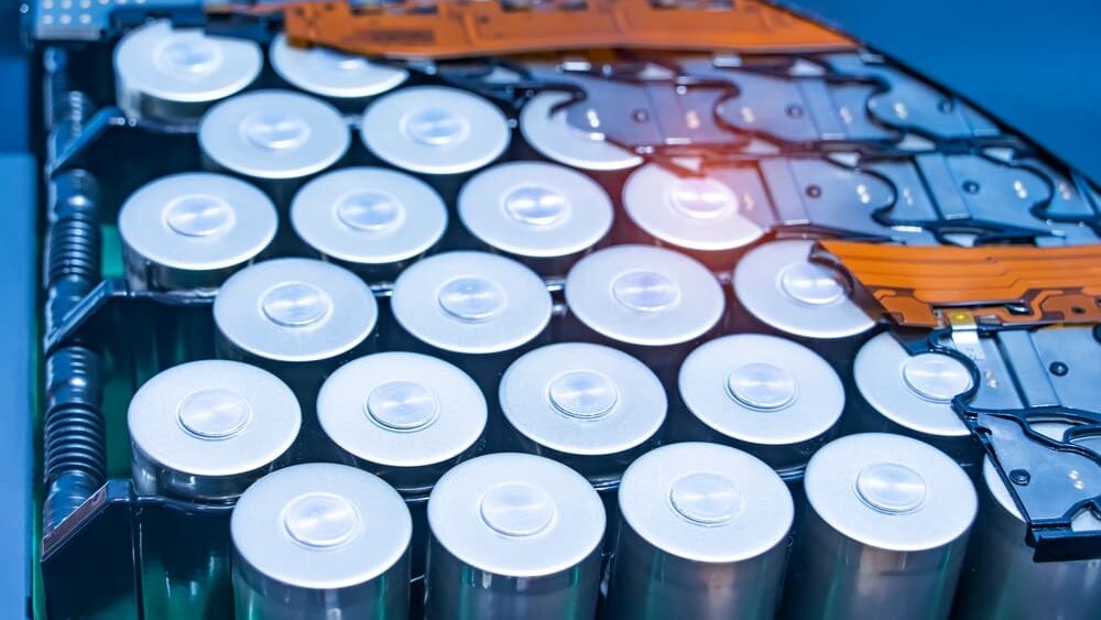 Švýcarské megatlačítko pro zelenou energii: Obří podzemní baterie stabilizuje Evropu