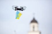 Vývojáři totálně pohořeli. Ruská armáda vyřadila algoritmy dronů levnou čmáranicí
