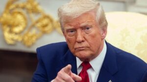 Slíbil levnější život, přinesl zdražování. Trump v řízení ekonomiky propadl i za Bidena