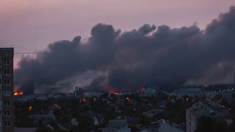 Byla to jejich volba, tvrdí Putin. Rusko hází vinu za stovky raket na Kyjev