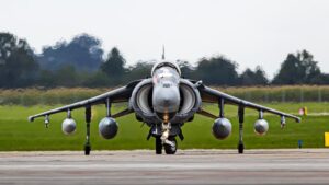 Španělsko odmítlo letouny F-35. Palubní Harriery udrží při životě díky dílům z USA