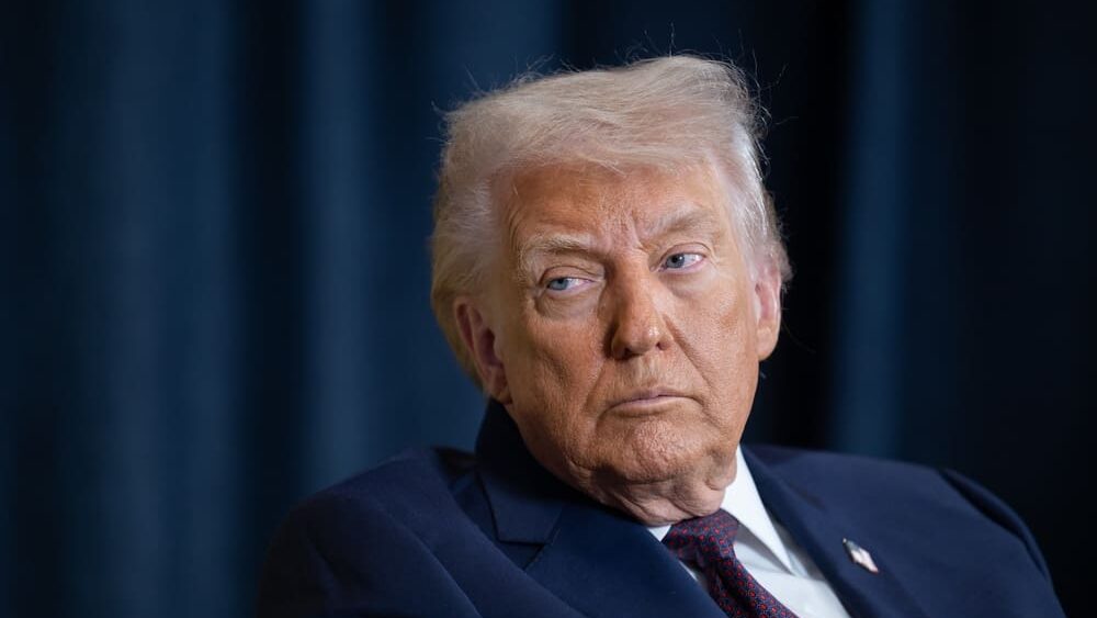 USA riskují eskalaci. Trump ignoruje varování a dál hrozí obnovením útoků na Írán