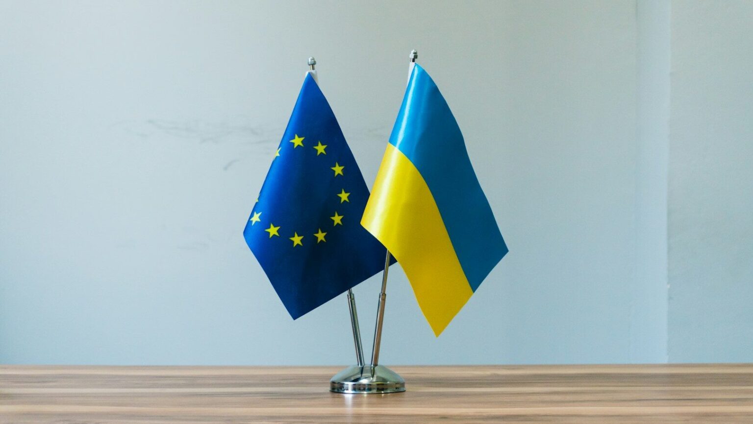 Ochrana Ukrajinců v EU se má prodloužit. Někteří z ní ale zřejmě vypadnou