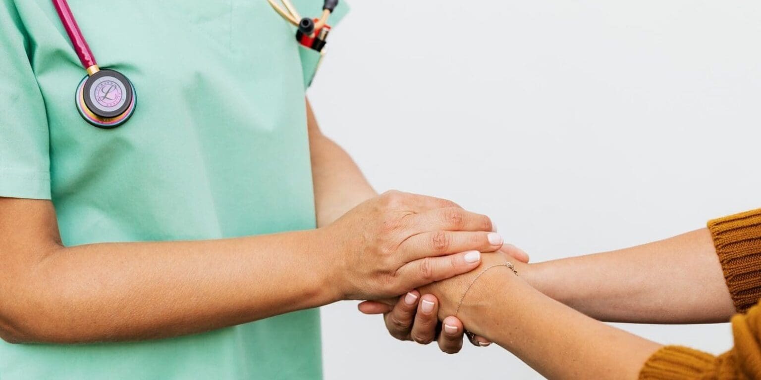 Průzkum zdraví Čechů: Vážné nemoci nás omezují o osm let dříve než lidi ve Švédsku