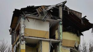 Ruské síly obsadily klíčové hřebeny a ukrajinské logistice v Donbasu hrozí odříznutí