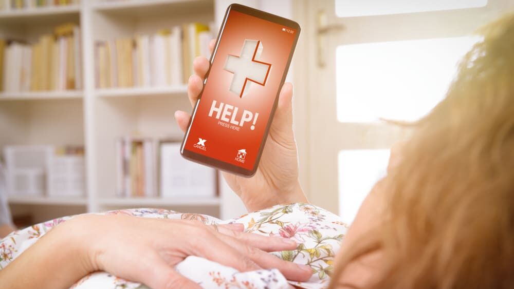 Mobilní aplikace Záchranka už neslouží jen jako SOS tlačítko, nově přidává databázi lékáren