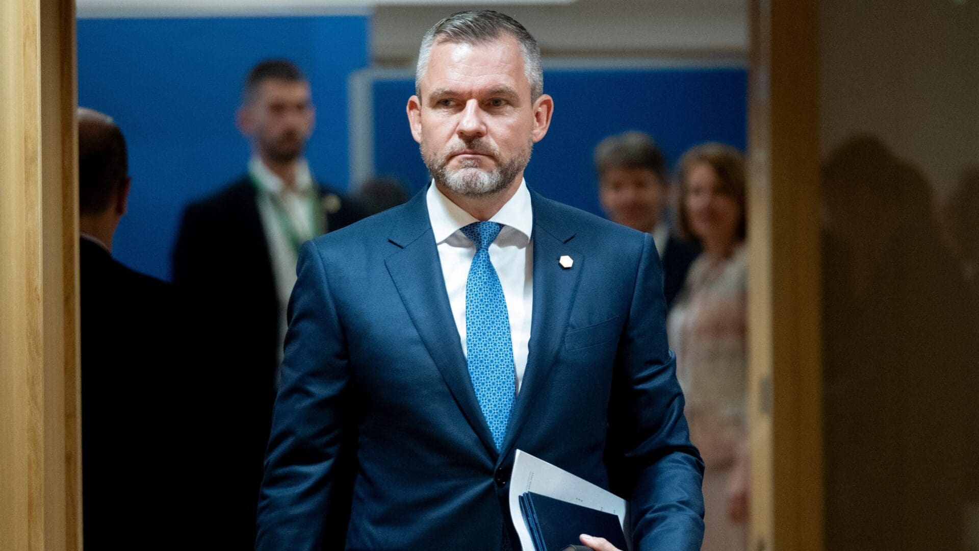 Peking si zavazuje Slovensko
