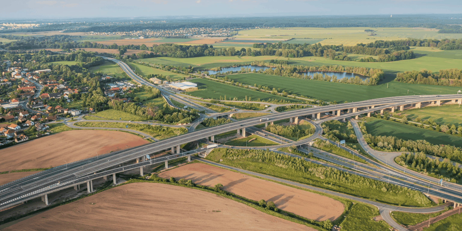 D1 dostává další alternativu. Řidičům se právě otevřel důležitý kus dálnice