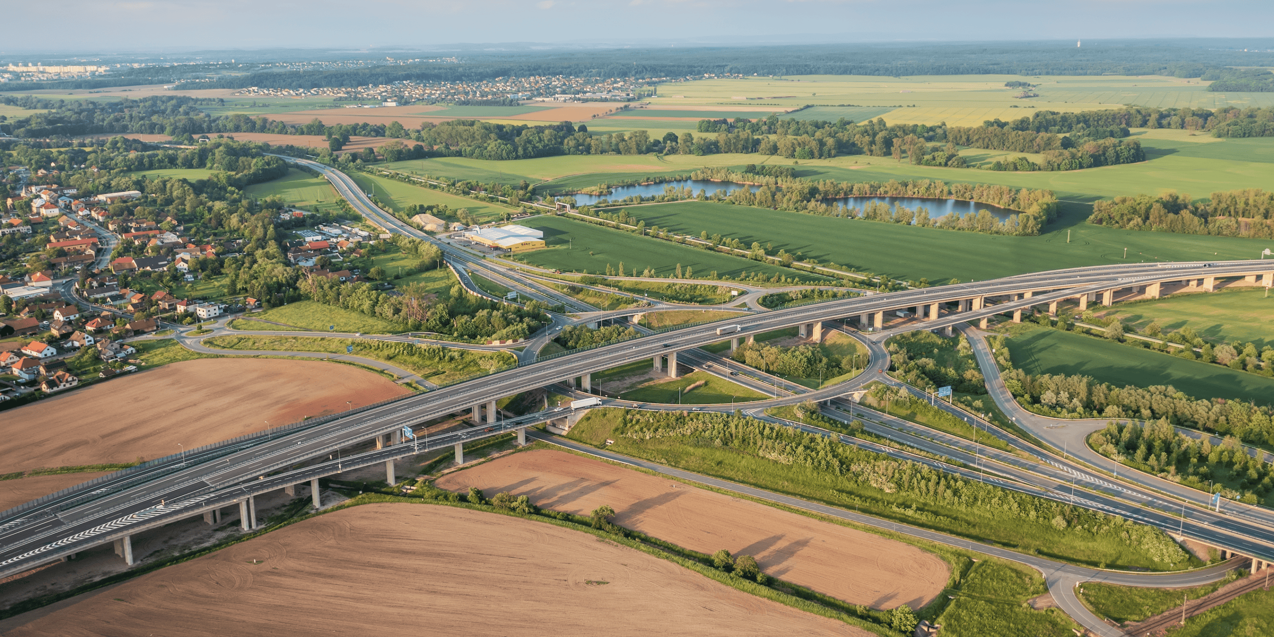 D1 dostává další alternativu. Řidičům se právě otevřel důležitý kus dálnice
