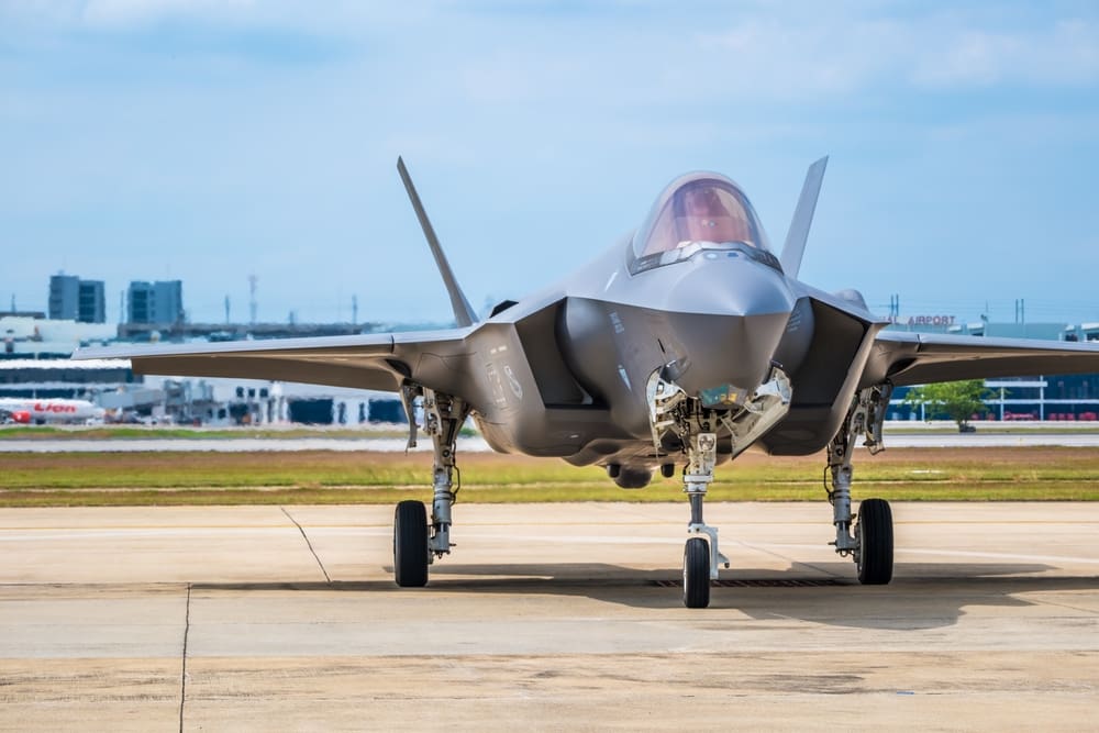 Masivní rozšiřování čínské „Oblasti 51“ odhaluje obrovské hangáry: tajný bombardér H-20 by mohl být blíž, než si myslíme