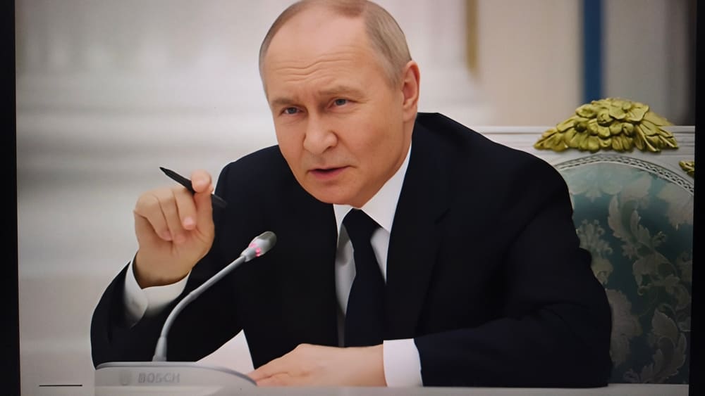 Putin čelí novému obvinění. Moskva ho okamžitě odmítla