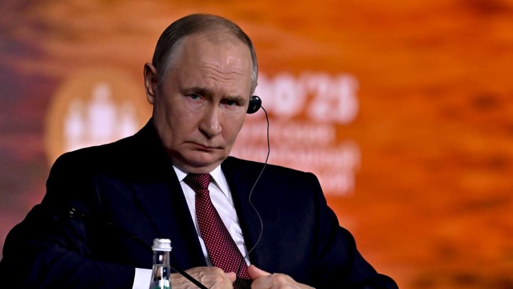 Putin se podle zpráv stále více uzavírá v bunkrech